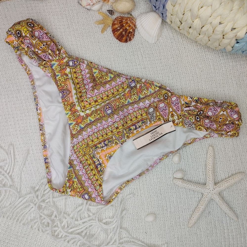 Victoria Secret The Knockout Bikini Bottom, Pink Paisley M